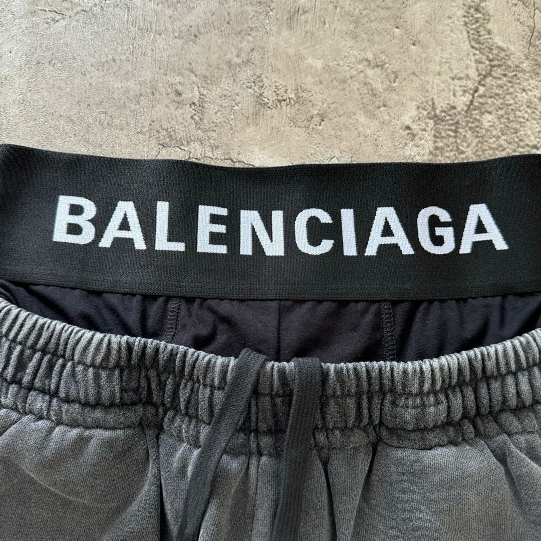 Balenciaga 5DD005−25L - Image 20
