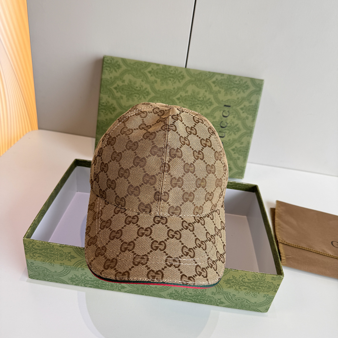 Gucci 64003-66L - Image 6