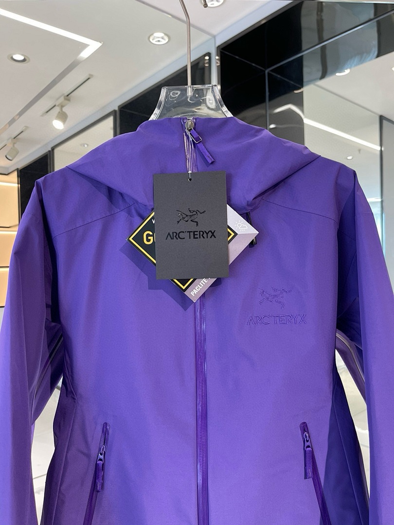 Arc'teryx — - Image 24