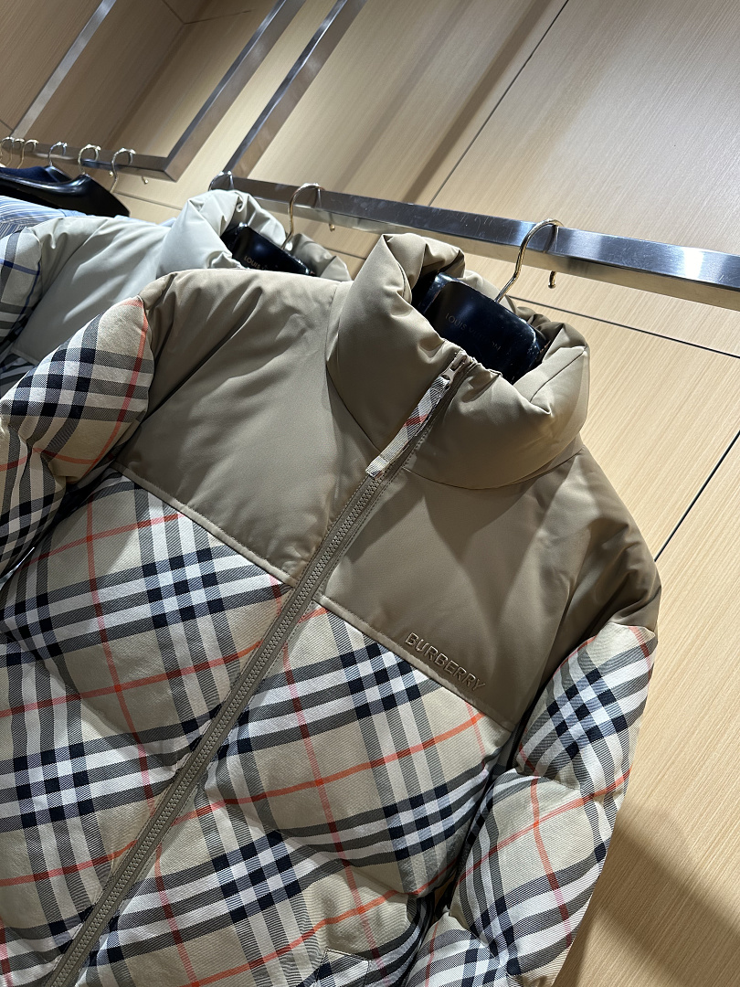 Burberry 5211−8L - Image 27
