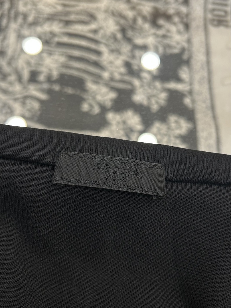 Prada 6392-61L - Image 21