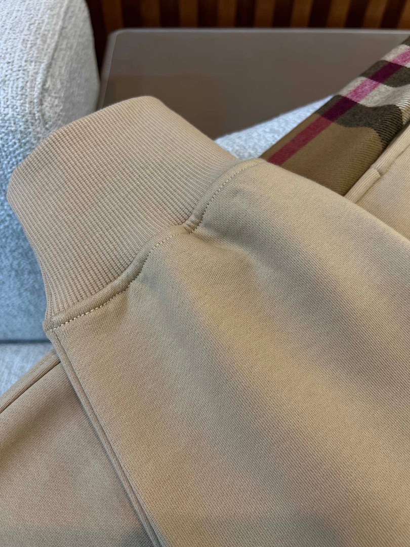 Burberry –6B026-65L - Image 3