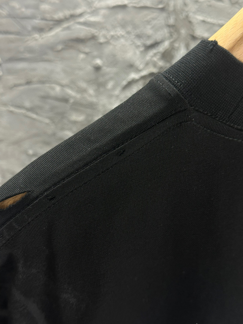 Balenciaga 52259-21L - Image 10
