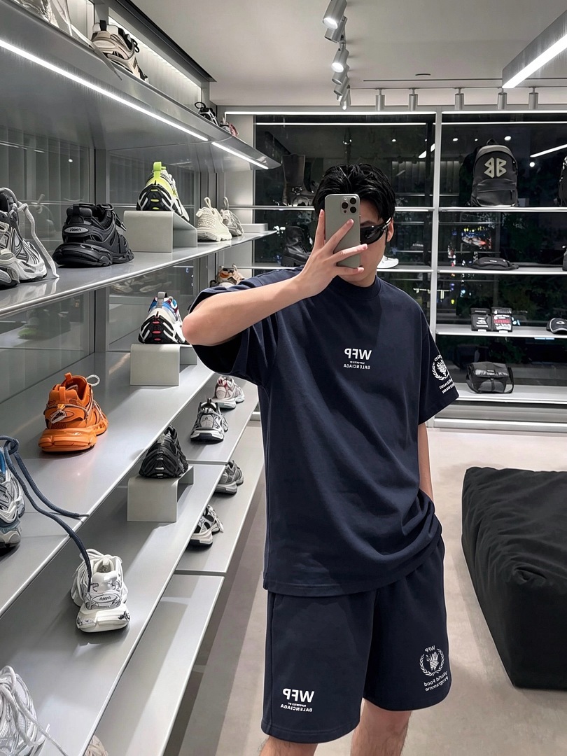 Balenciaga 5L - Image 7