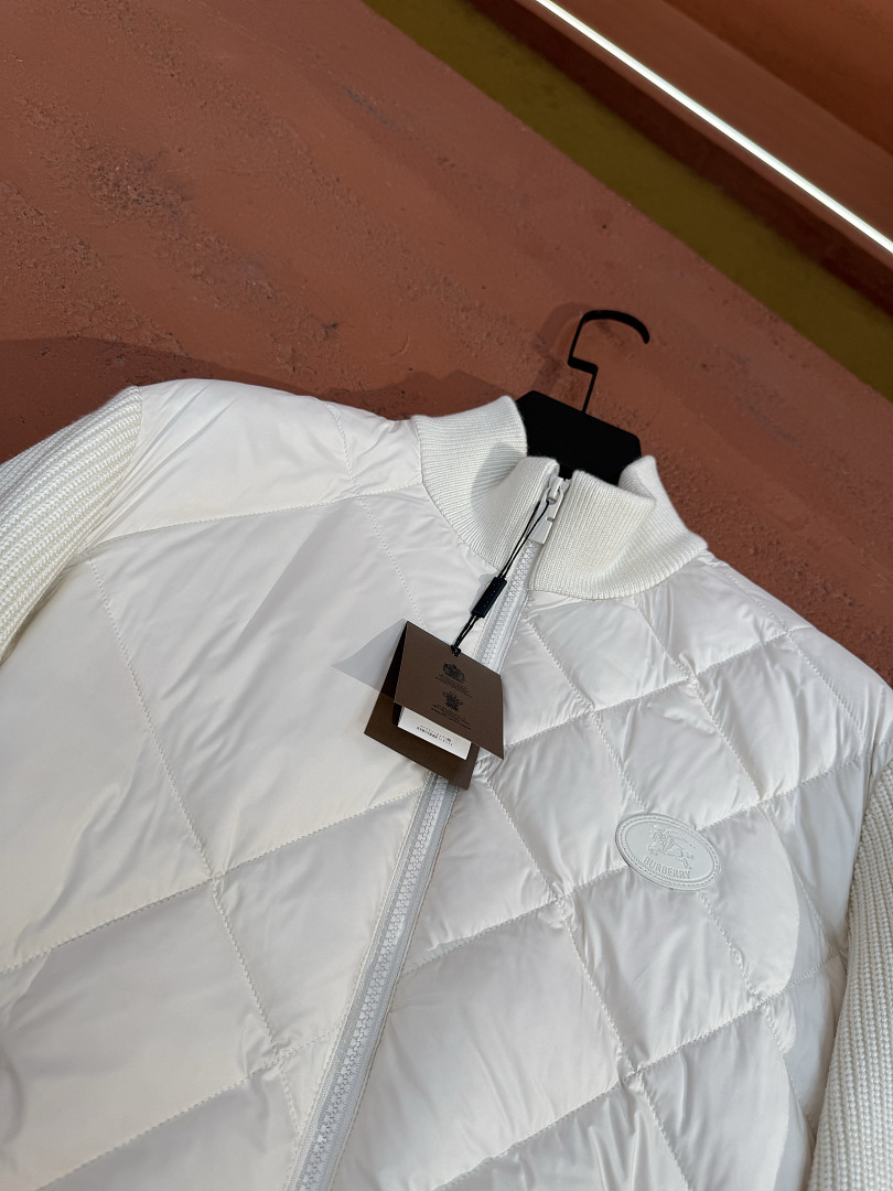 Burberry 3306-86L - Image 20