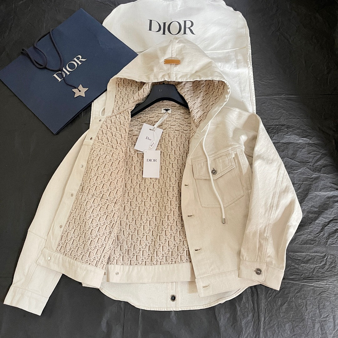 Dior 6Q048-3L - Image 7