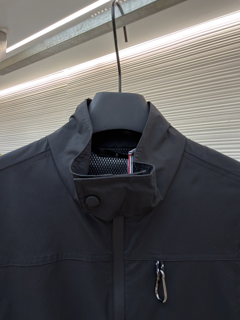 On Running 6D310-61L - Image 7
