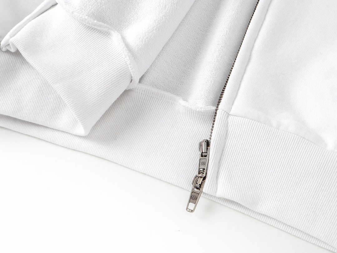 Balenciaga 5239−24L - Image 6