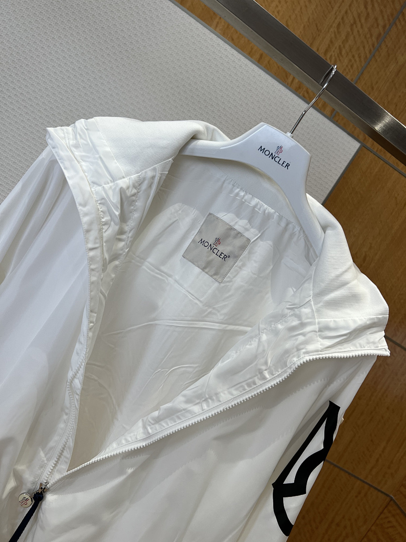 On Running 5927−8L - Image 19