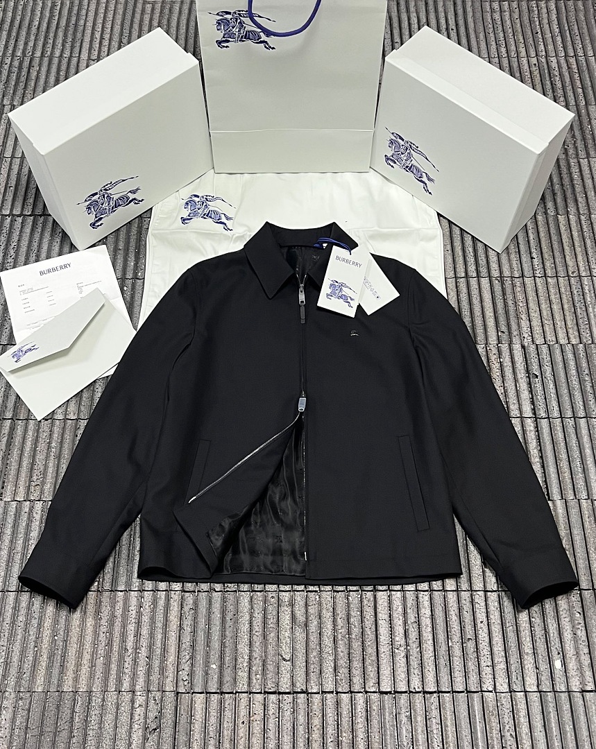 Burberry 526293−51L - Image 5