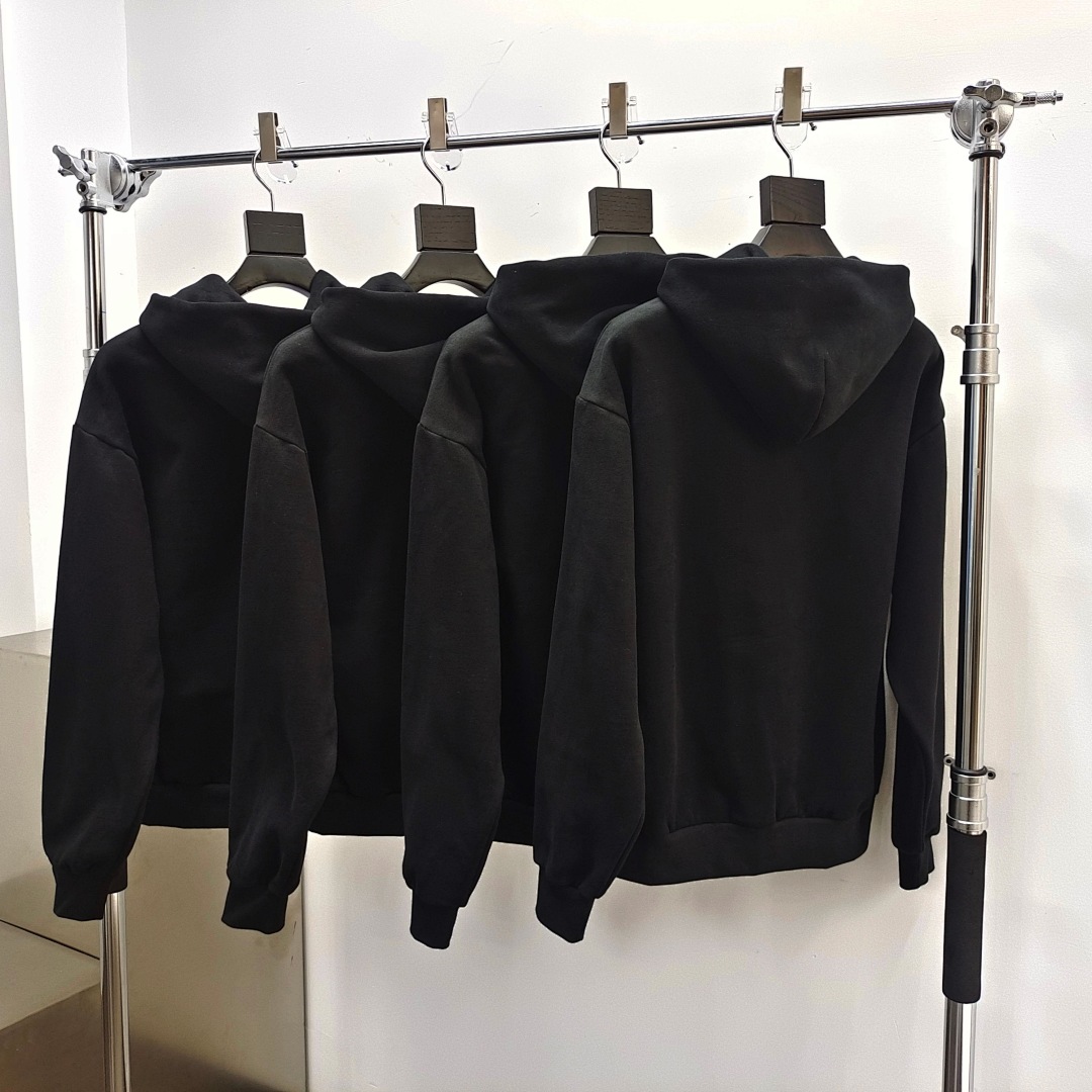 Gallery Dept . B4193 -68L - Image 3