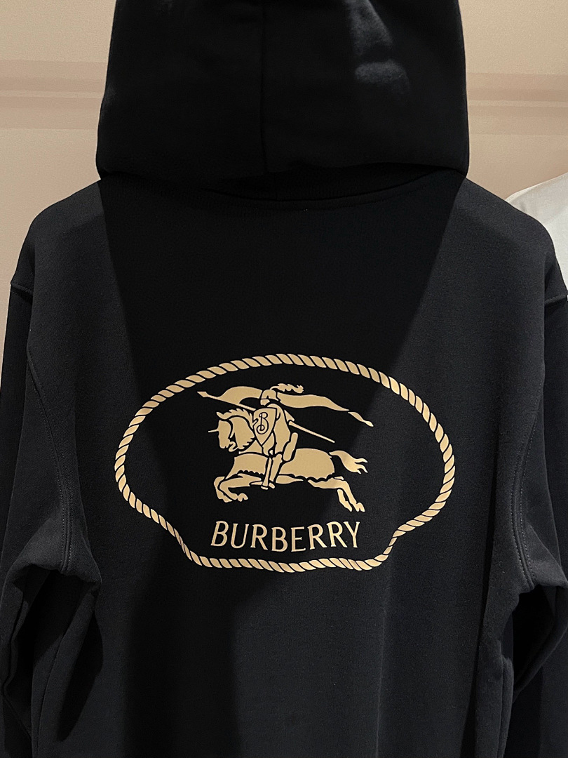 Burberry B085-65L - Image 14