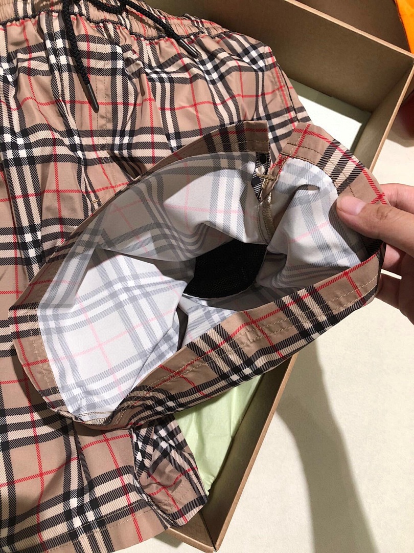 Burberry Swim Price: 299Yuan —— - Image 13