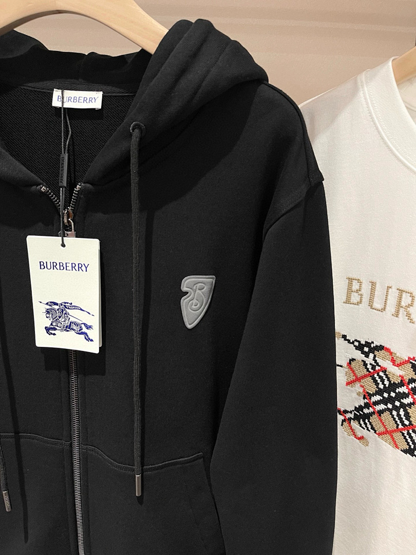 Burberry B084-65L - Image 4
