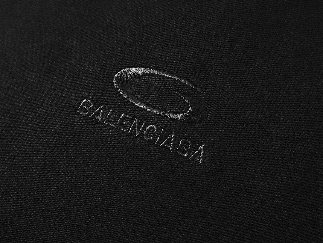 Balenciaga 5238−24L - Image 4
