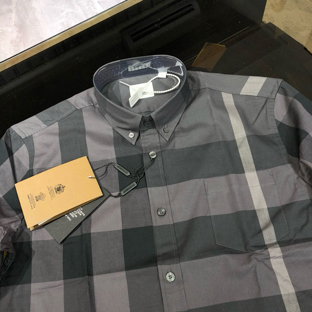 Burberry L68B071-65L - Image 8