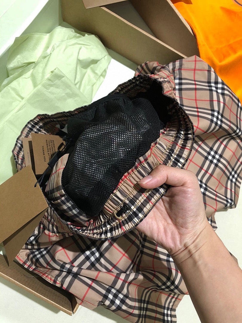 Burberry Swim Price: 299Yuan —— - Image 12