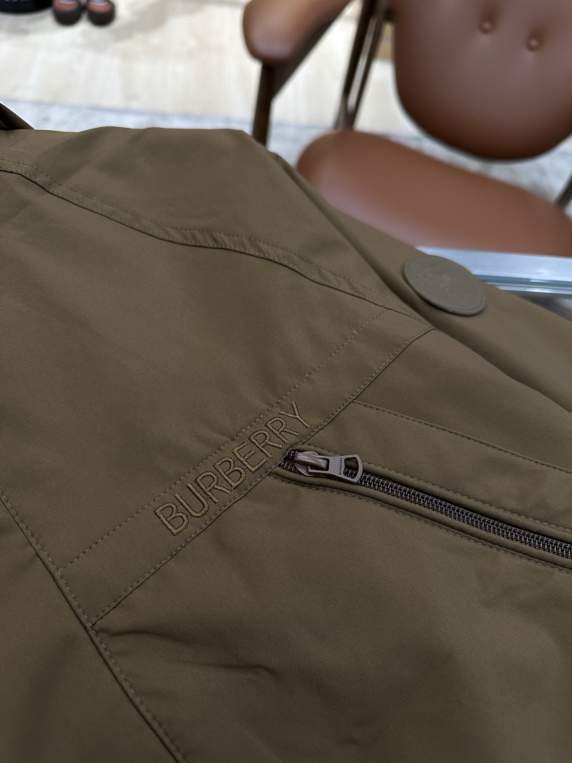 Burberry 5150−8L - Image 13