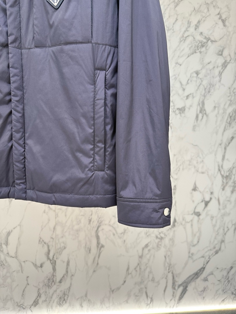 Prada 326-13L - Image 17