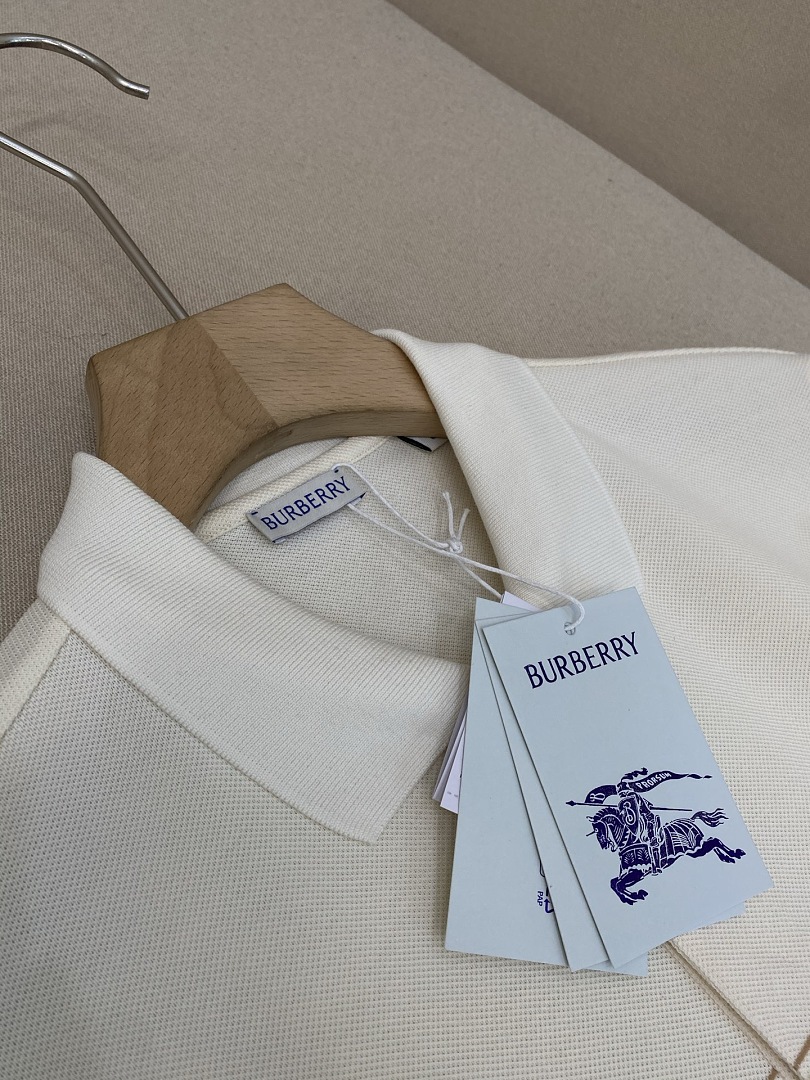 Burberry 36911-8L - Image 9