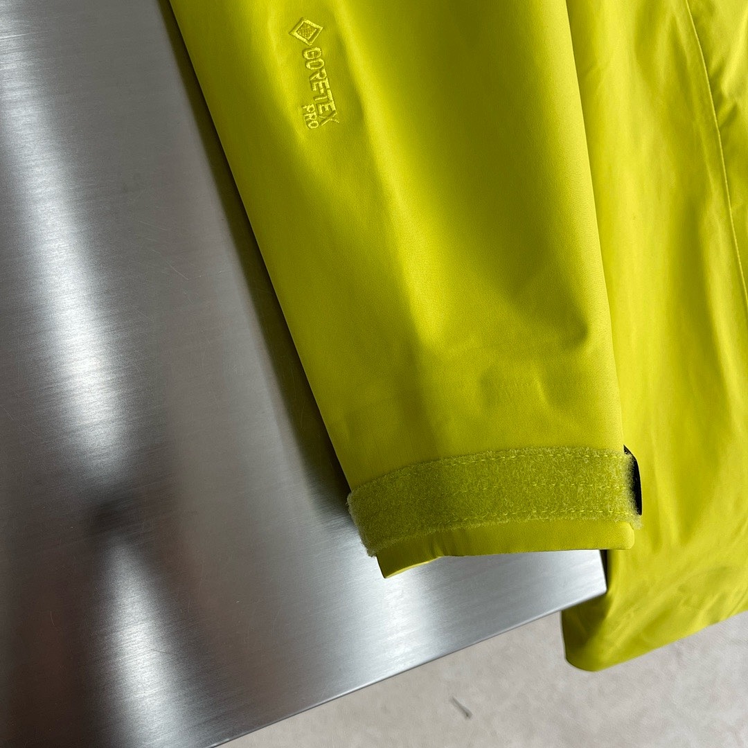 Arc'teryx — - Image 8
