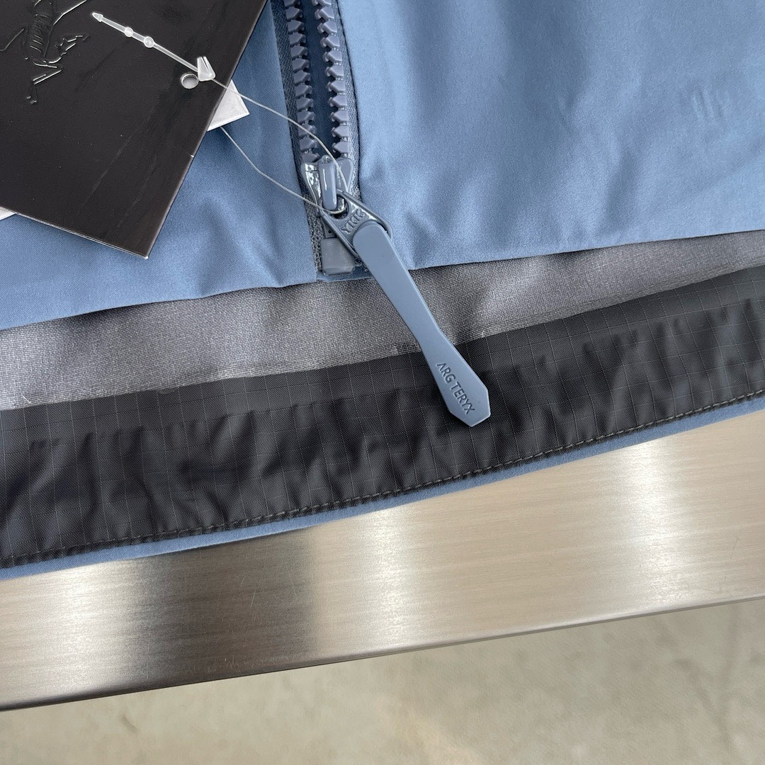 Arc'teryx — - Image 21