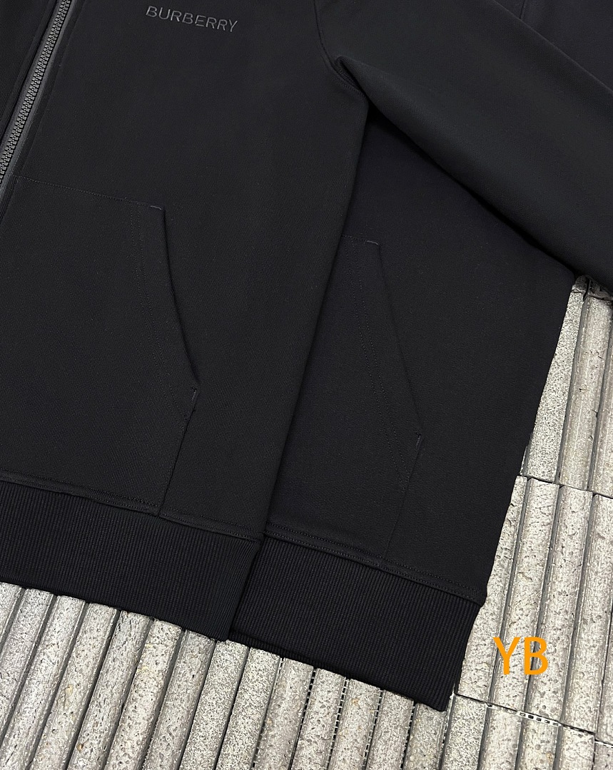 Burberry 52009−51L - Image 15