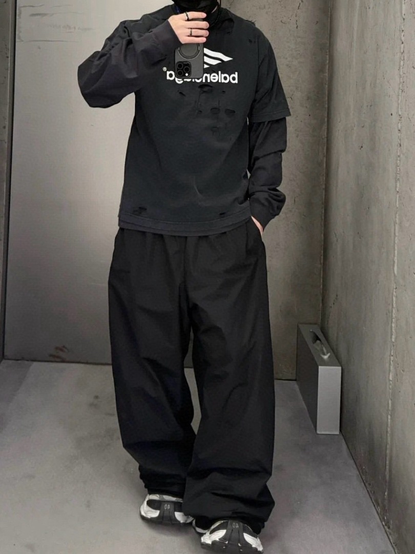 Balenciaga 52110−51L - Image 4
