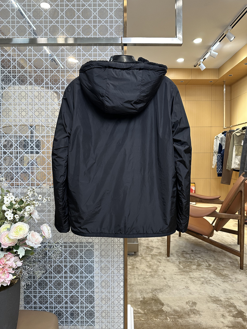 Prada 5149−8L - Image 3