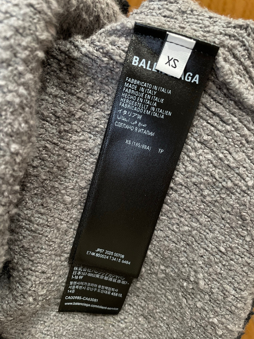 Balenciaga 68036-64L - Image 11