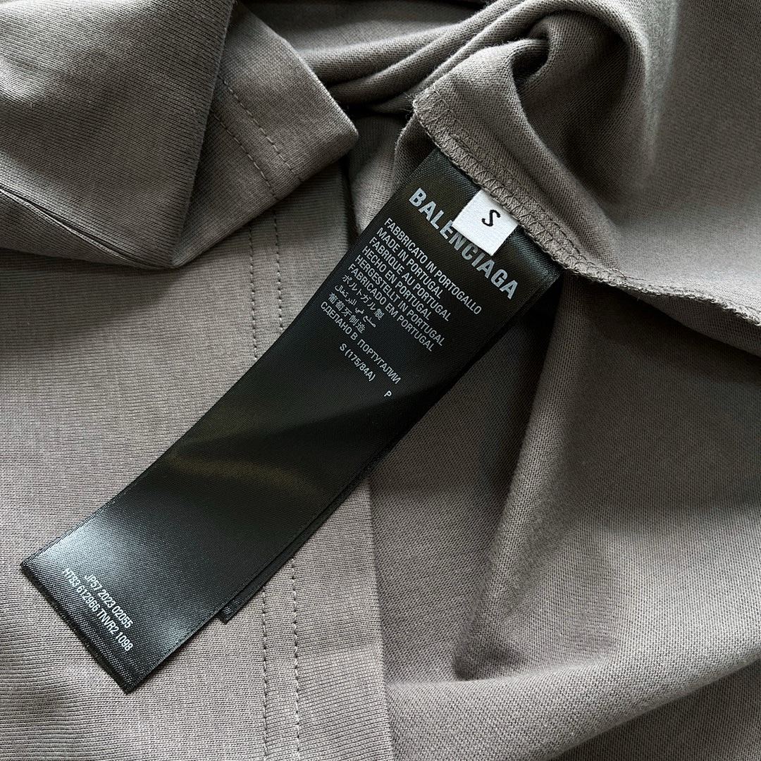 Balenciaga Yuan Gum Short Sleeve - Image 5