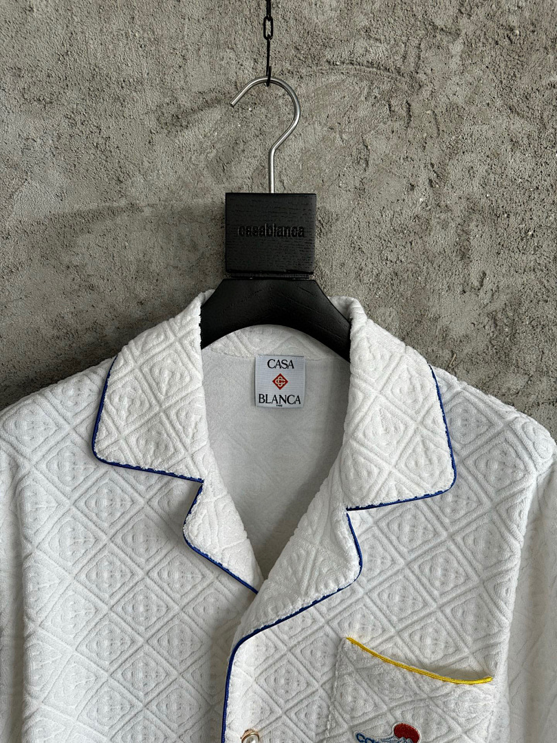 Casablanca Snow Mountain Embroidered - Image 5