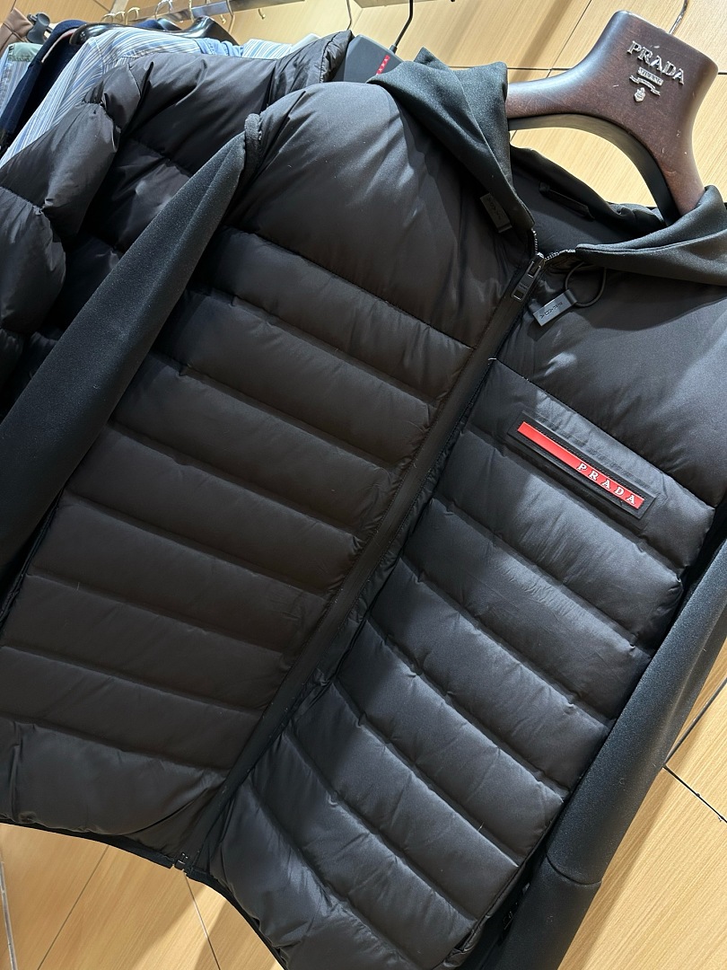 Prada 5214−8L - Image 17