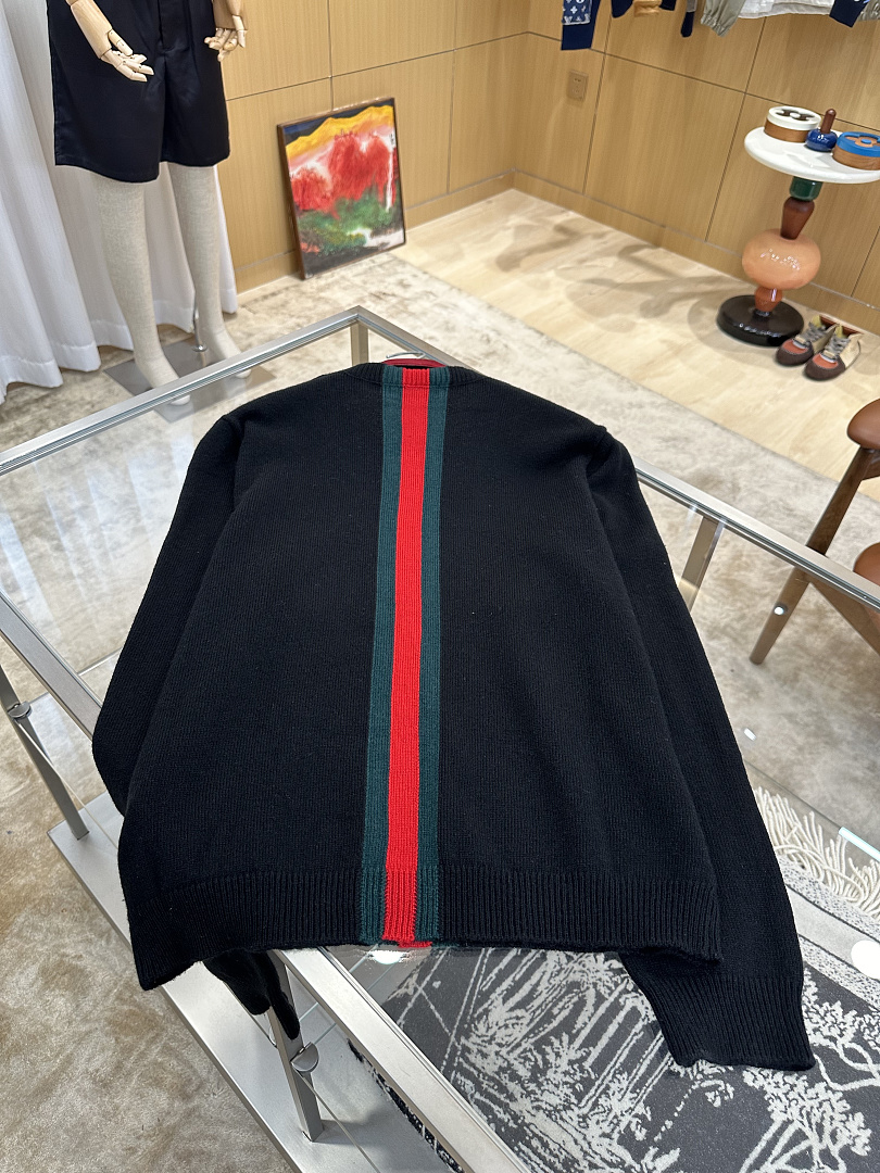 Gucci 604-64L - Image 8