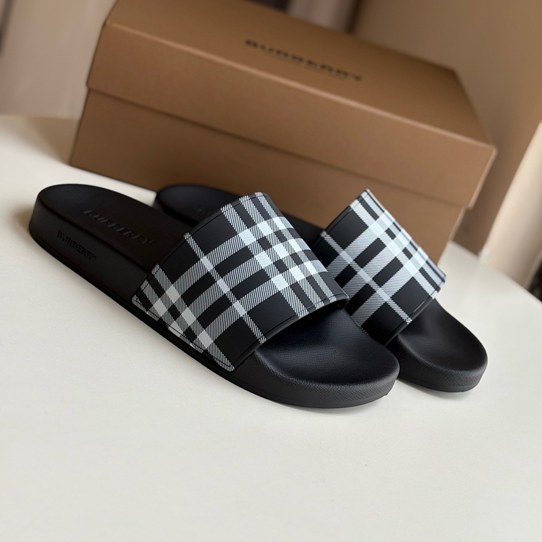 Burberry 6053-88L - Image 24