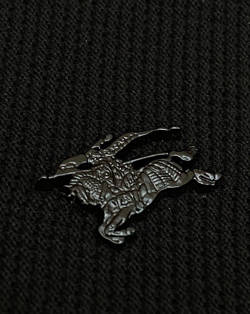 Burberry 37618-8L - Image 24