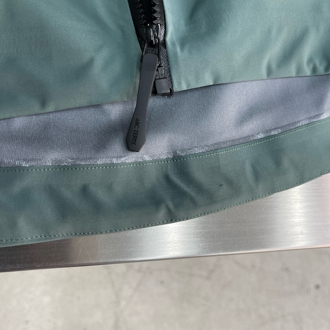 Arc'teryx — - Image 29