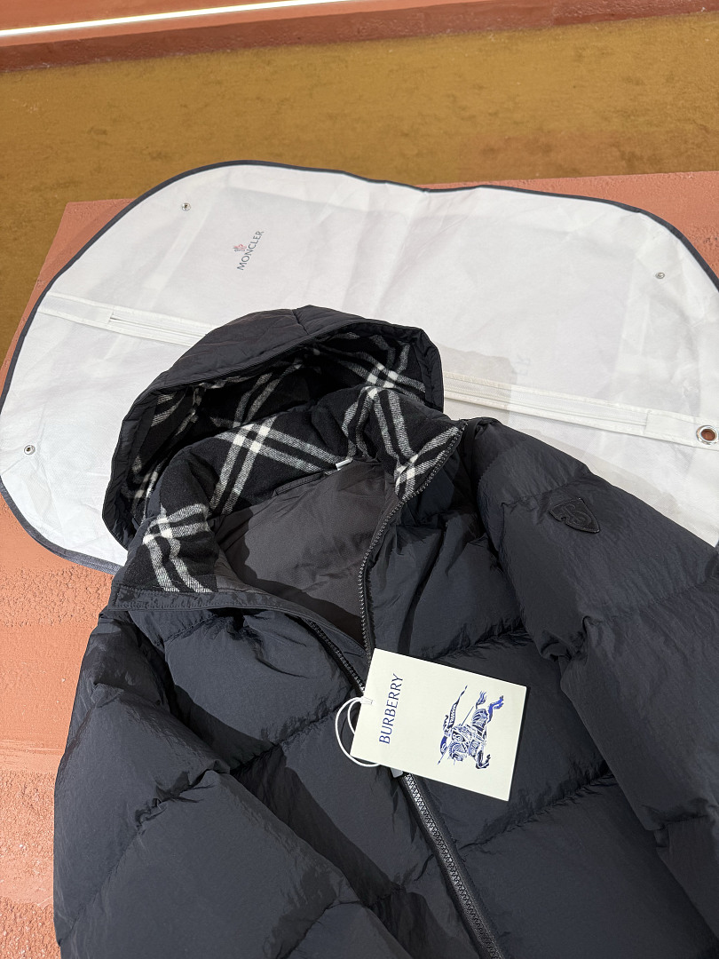 Burberry 3757-86L - Image 14