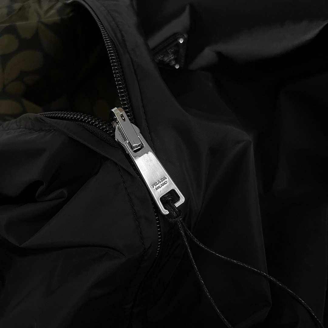 Prada 6D315-61L - Image 29