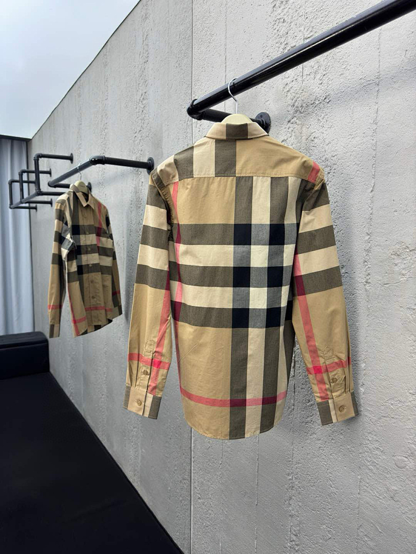 Burberry L68B033-65L - Image 11
