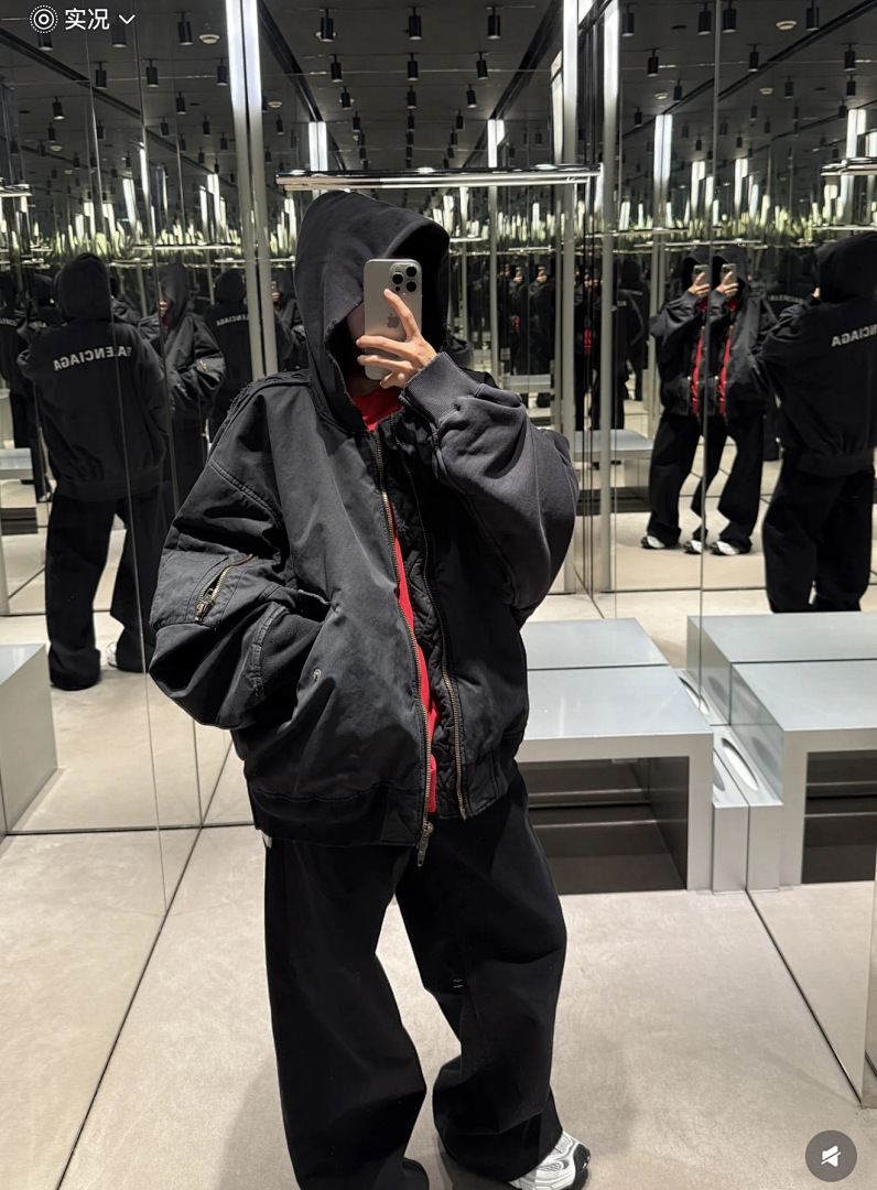 Balenciaga 3084-41L - Image 5
