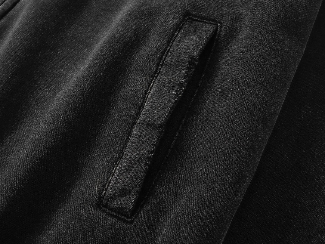 Balenciaga 5270−24L - Image 15