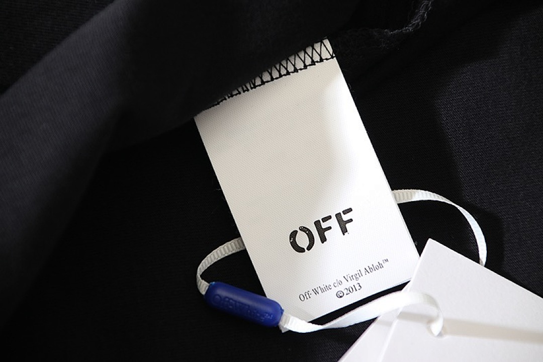 Off-White Other - Image 10