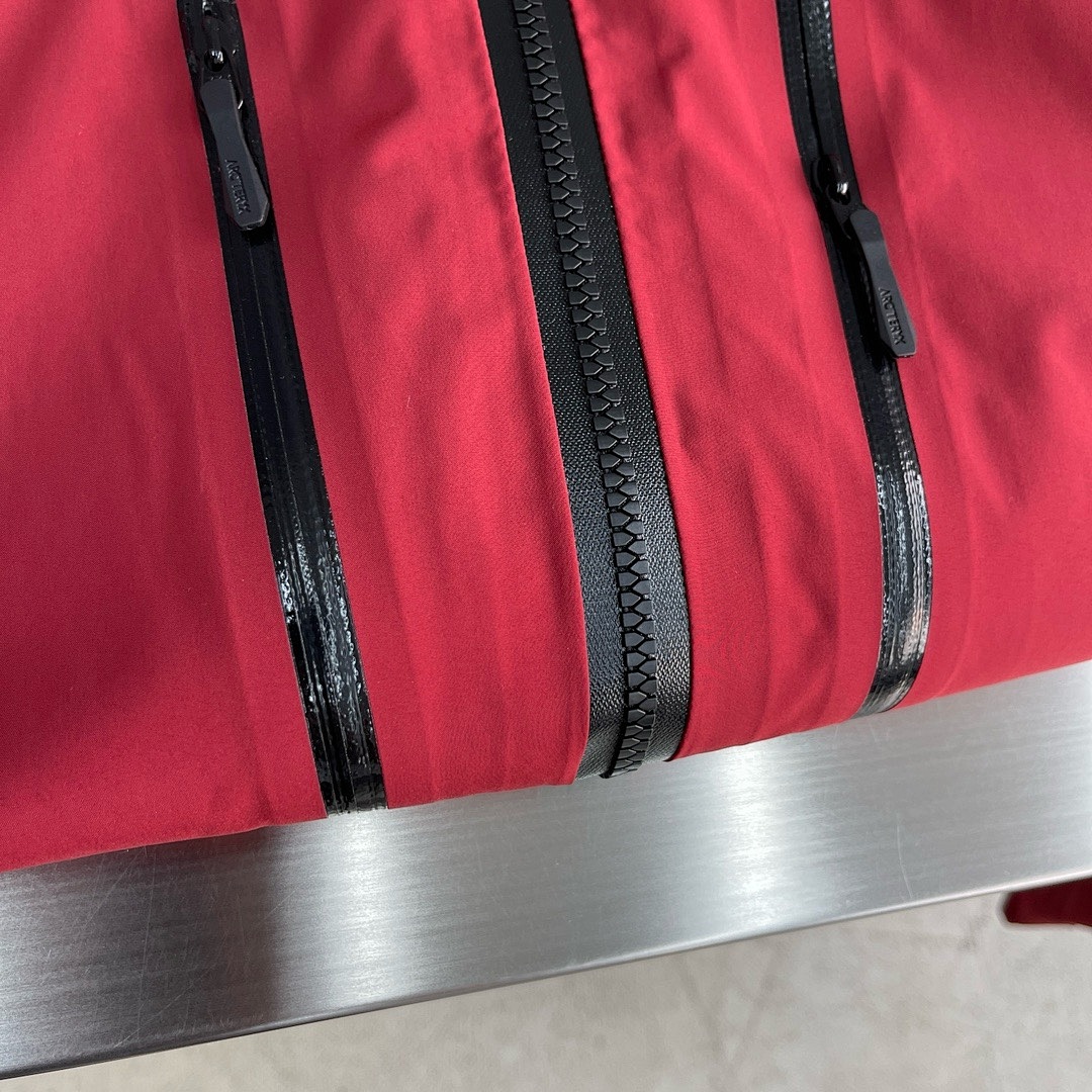 Arc'teryx — - Image 21