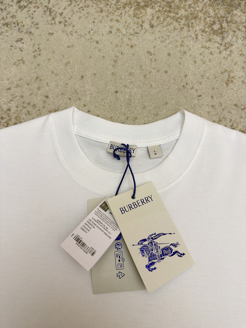Burberry 52038−51L - Image 18