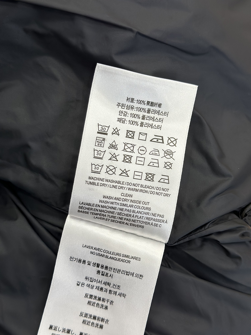 Burberry 5211−8L - Image 23