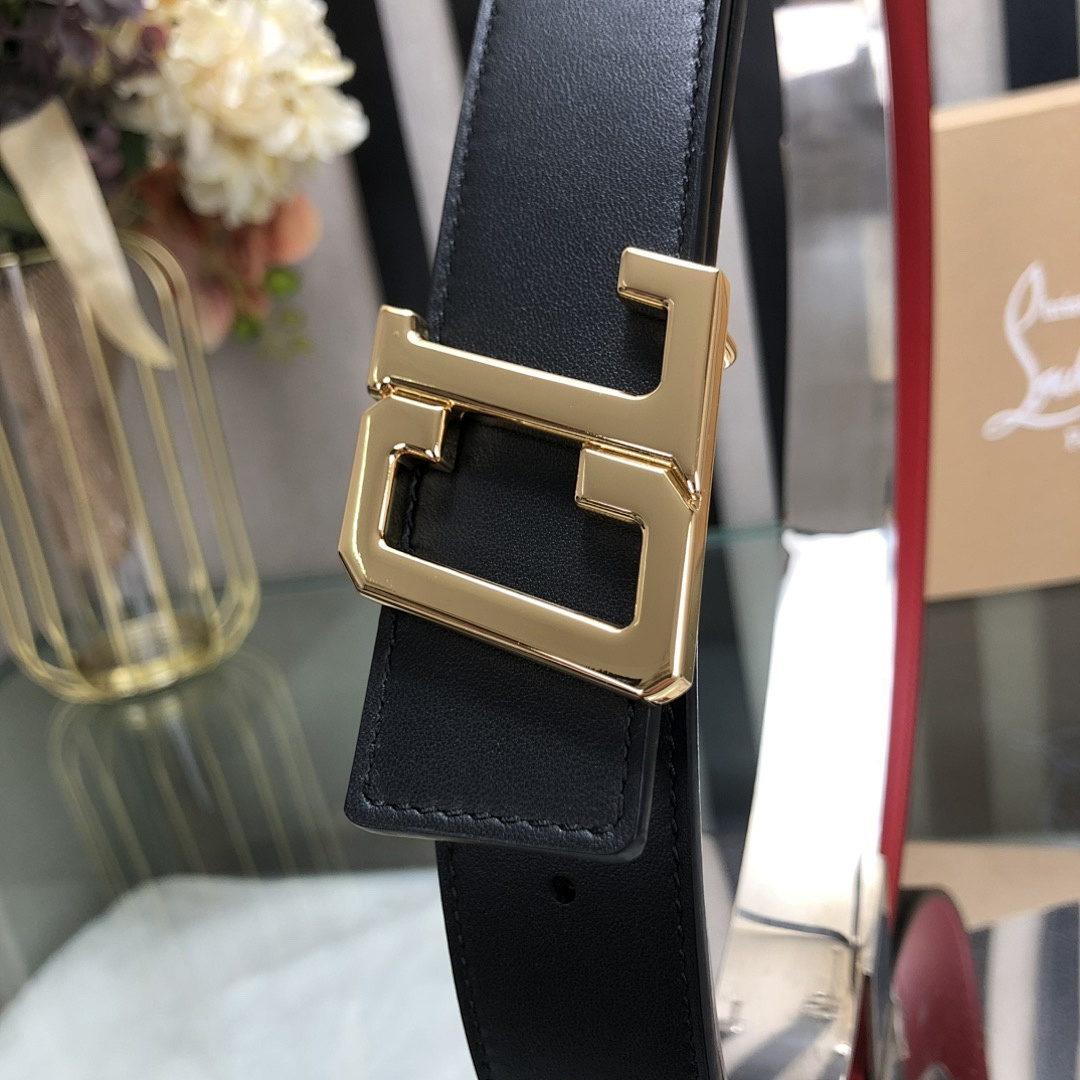 Chanel Chanel - Image 29