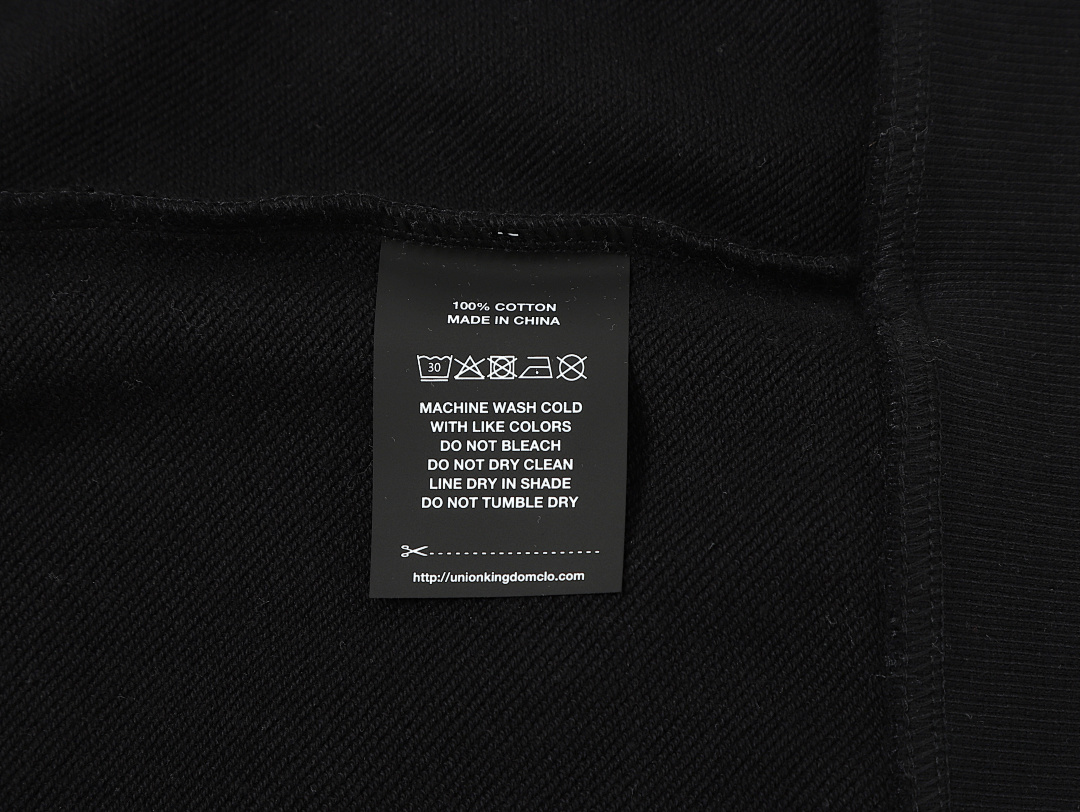 On Running 360Gsm Union Kingdom 100% Cotton French Terry Boxy Cropped Fit Zip-Up - Image 45