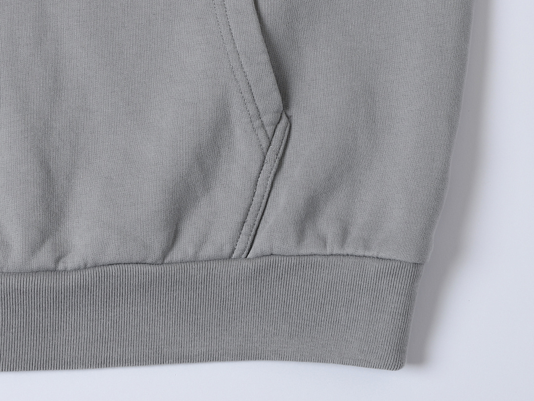 On Running 420Gsm Union Kingdom Terry Faric 100% Cotton Cropped Fit Blank Hoodie - Image 33