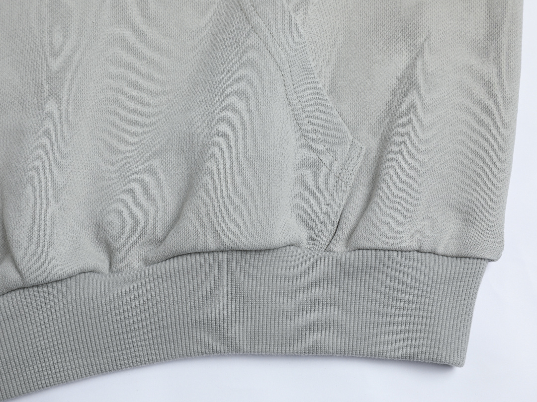 On Running 480Gsm Union Kingdom 100% Cotton French Terry Raglan Boxy Cropped Fit Hoodie - Image 24